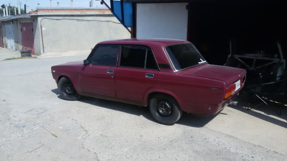 180 ГРАНАТ комплект с отвердителем 200мл 180 ГРАНАТ комплект с отвердителем 200мл